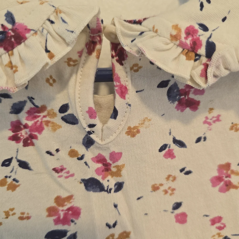 Gap Floral Kids Shirt with Peter Pan Collar Size 5 Nwt